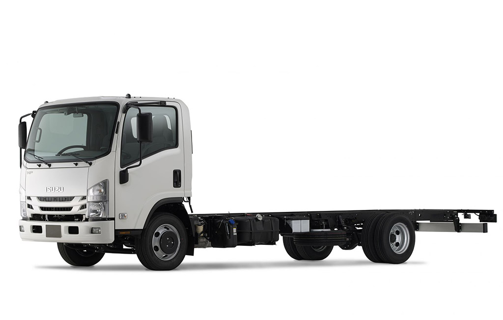 Промтоварный фургон на шасси ISUZU NPR75L-L (ELF 7.5  Long)