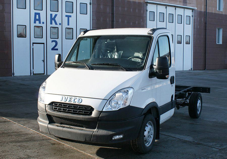 Купить фургон – рефрижератор на шасси IVECO Daily 35S15