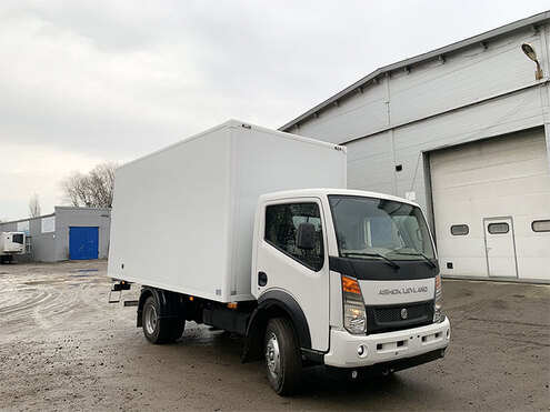 Изотермический фургон на шасси Ashok leyland Partner